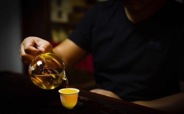 顾渚紫茶有哪些功效.jpg 顾渚紫茶有哪些功效.jpg