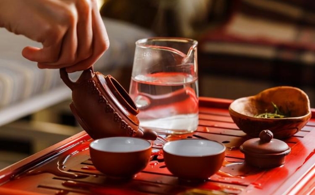 安吉白片和白茶哪个贵.jpg 安吉白片和白茶哪个贵.jpg