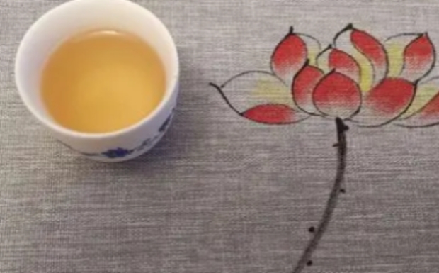 普洱茶和桂东玲珑茶的区别.jpg 普洱茶和桂东玲珑茶的区别.jpg