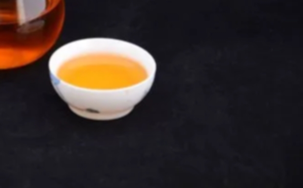 上饶白眉绿茶的来历.jpg 上饶白眉绿茶的来历.jpg