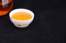 上饶白眉绿茶的来历