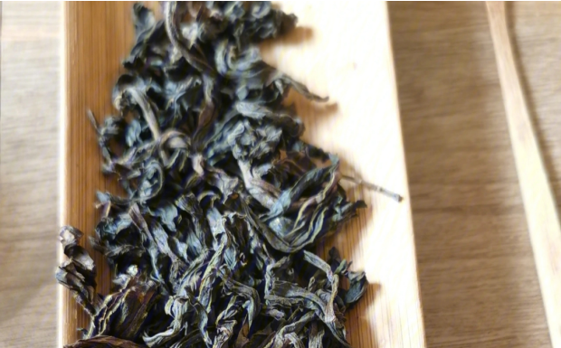老枞水仙茶的功效与作用禁忌.png