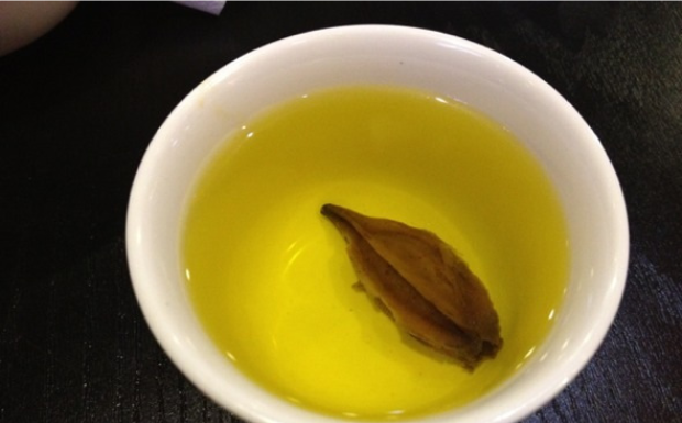 栀子茶真的降尿酸吗.png 栀子茶真的降尿酸吗.png