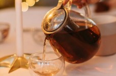 江山绿牡丹茶比龙井茶怎么样