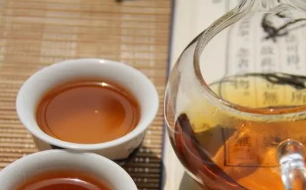桐城小花茶叶铁盒价格.jpg 桐城小花茶叶铁盒价格.jpg