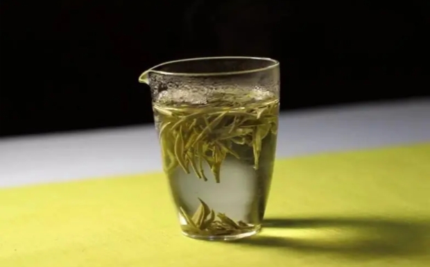 安吉白片茶是绿茶吗.jpg
