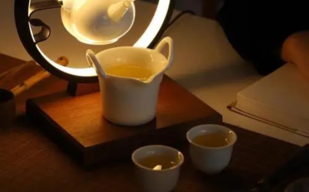 蒙顶山茶的功效和作用.jpg 蒙顶山茶的功效和作用.jpg