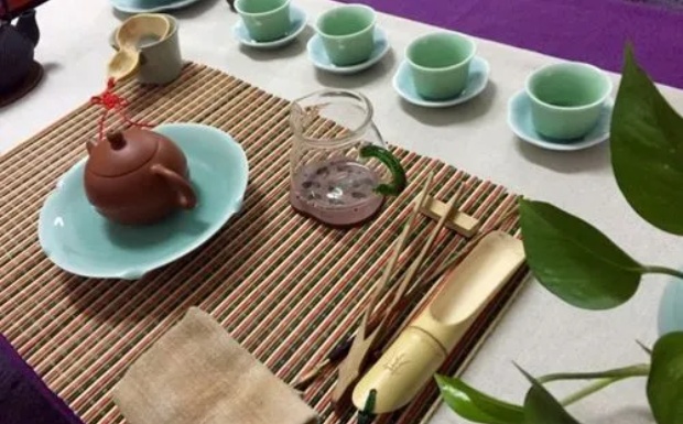 大鄣山云雾茶多少钱一盒.jpg 大鄣山云雾茶多少钱一盒.jpg