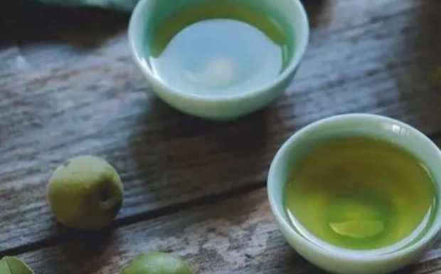 羊岩勾青的特点.jpg 羊岩勾青的特点.jpg
