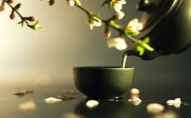 英德绿茶的功效与作用.jpg 英德绿茶的功效与作用.jpg