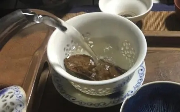 黄竹白毫功效与禁忌.jpg 黄竹白毫功效与禁忌.jpg