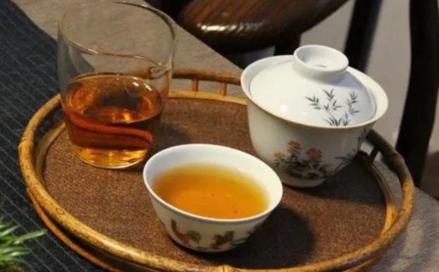 千岛玉叶的制作工艺1.jpg 千岛玉叶的制作工艺1.jpg