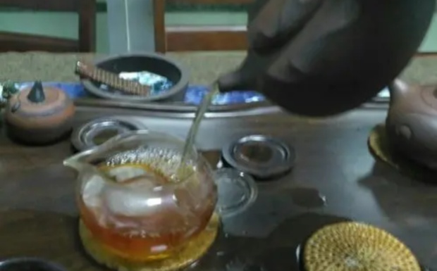 狗牯脑茶的功效与作用.jpg 狗牯脑茶的功效与作用.jpg