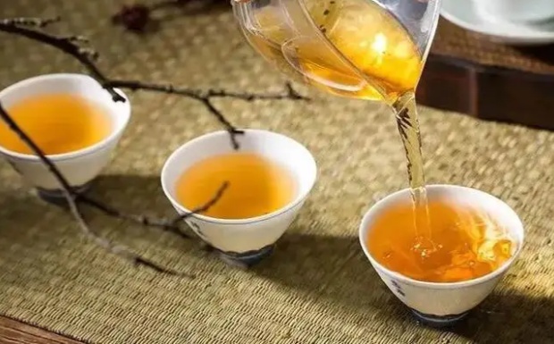 喝普洱茶的好处与坏处.jpg 喝普洱茶的好处与坏处.jpg