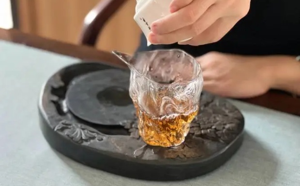 安溪铁观音属于什么茶.jpg 安溪铁观音属于什么茶.jpg