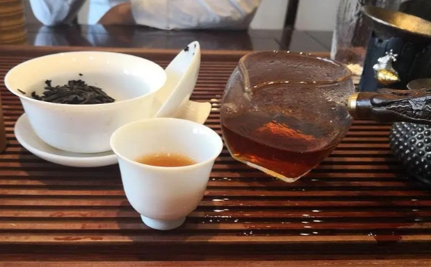 七子饼茶是生茶还是熟茶.jpg 七子饼茶是生茶还是熟茶.jpg