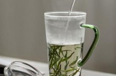日月潭红茶属于什么茶