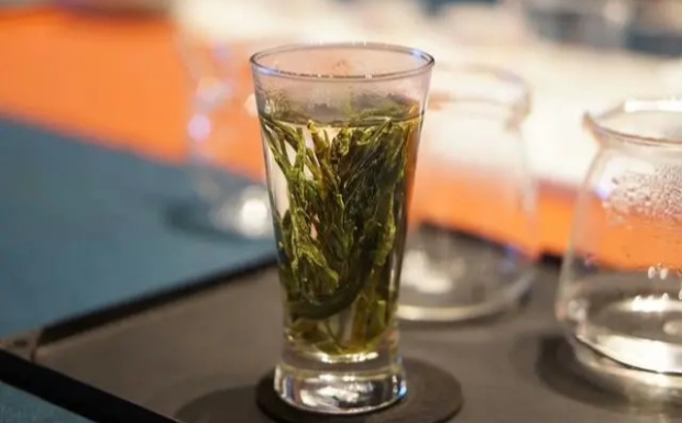 莓茶的冲泡方法.jpg 莓茶的冲泡方法.jpg