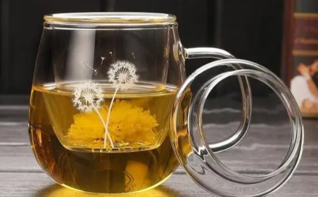 玫瑰花茶一天喝几朵最佳.jpg 玫瑰花茶一天喝几朵最佳.jpg
