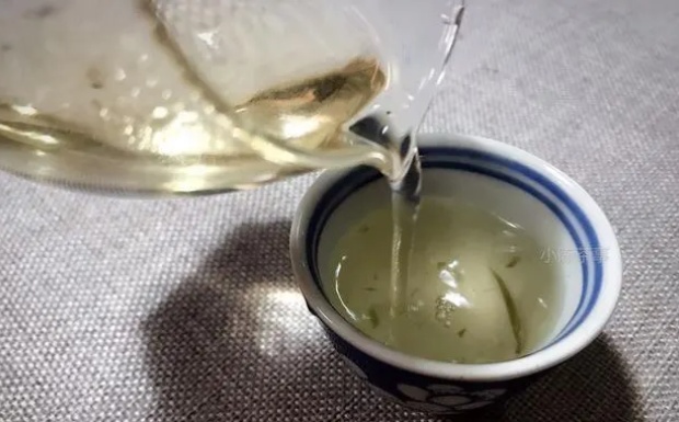 蛹虫草茯茶女人可以喝吗.jpg 蛹虫草茯茶女人可以喝吗.jpg