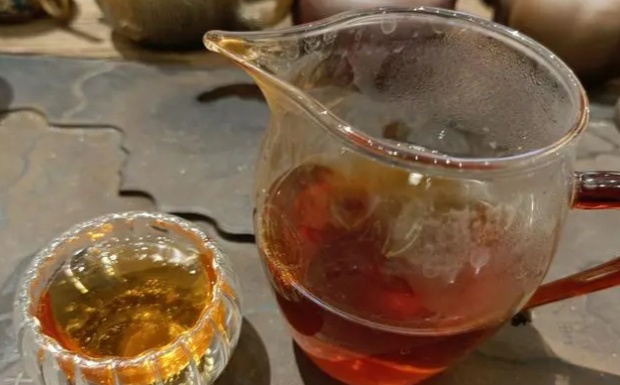 白鸡冠岩茶属于什么茶.jpg 白鸡冠岩茶属于什么茶.jpg