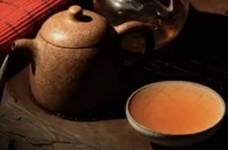 月光白是什么颜色