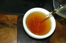 贡眉和白牡丹哪个好