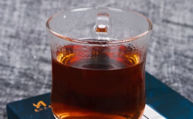 玫瑰花茶功效与禁忌.jpg 玫瑰花茶功效与禁忌.jpg