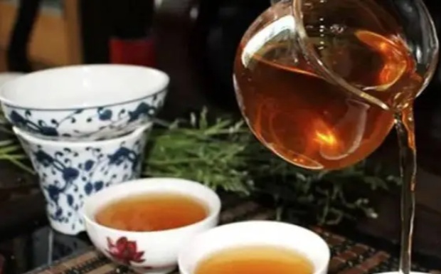 信阳红茶适合什么人喝.jpg 信阳红茶适合什么人喝.jpg