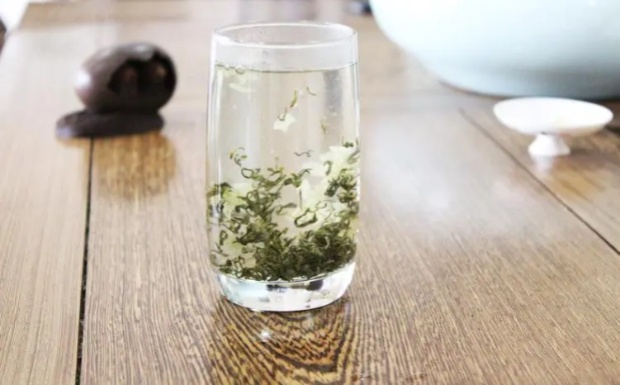 蒙顶黄芽简介.jpg 蒙顶黄芽简介.jpg