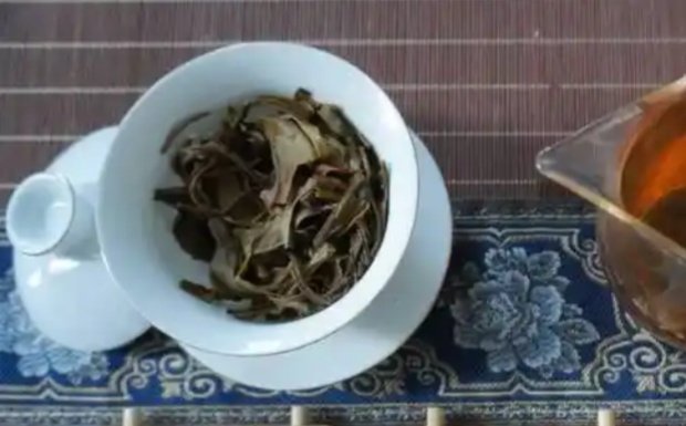 什么是普洱茶.jpg 什么是普洱茶.jpg