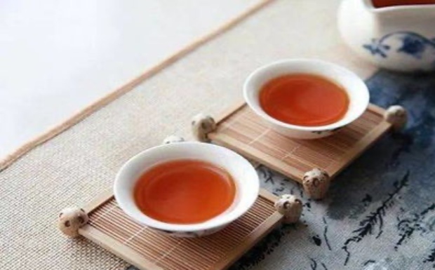 云南七子饼茶是什么茶.jpg 云南七子饼茶是什么茶.jpg
