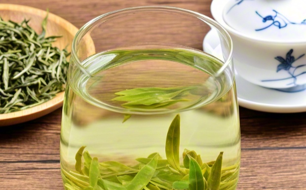 竹叶茶泡水喝的功效.jpg 竹叶茶泡水喝的功效.jpg