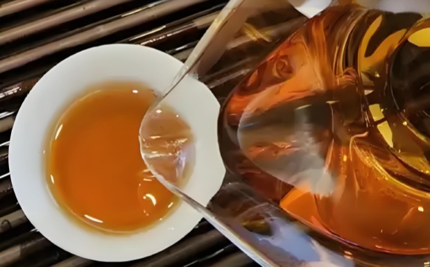寿眉茶的冲泡方法.jpg 寿眉茶的冲泡方法.jpg